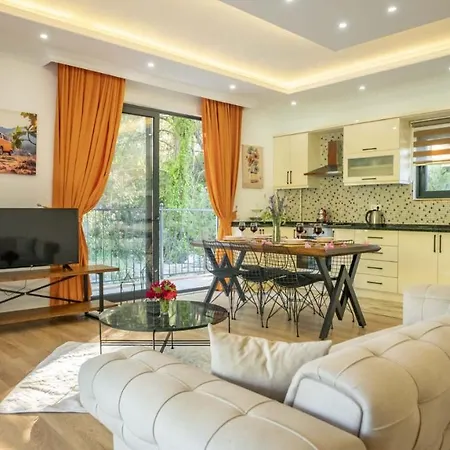 Dreamy With Private Pool And Jacuzzi In Kas 빌라